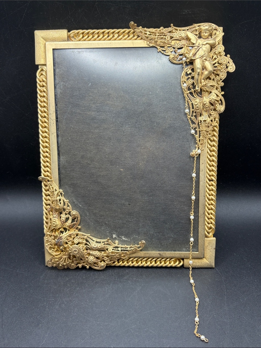Kirks Folly Collection USA 1987-1988 Vintage Gold Tn Cherub Angel Picture Frame